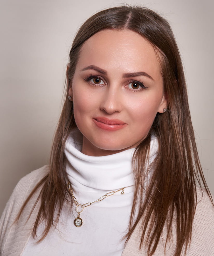 Gishyan Oxana 825x990