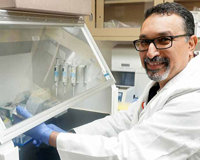 Abdel-Rahman_inthelab
